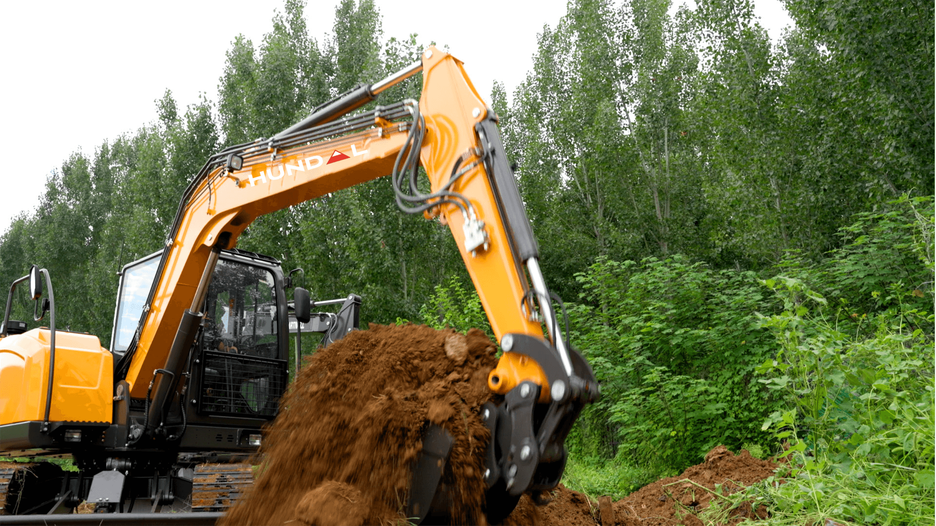 Hundal Heavy Industries equipment in mining operations